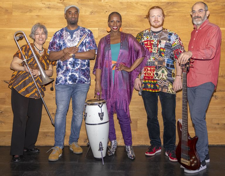 Foto zeigt Band / Artist(s)