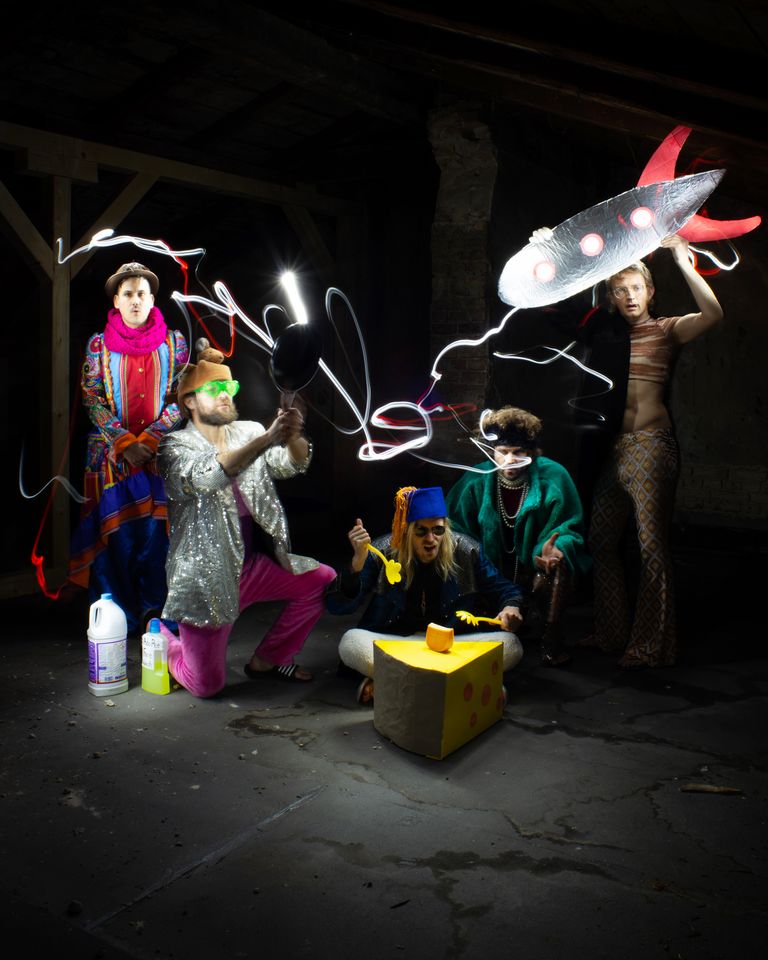 Foto zeigt Band / Artist(s)