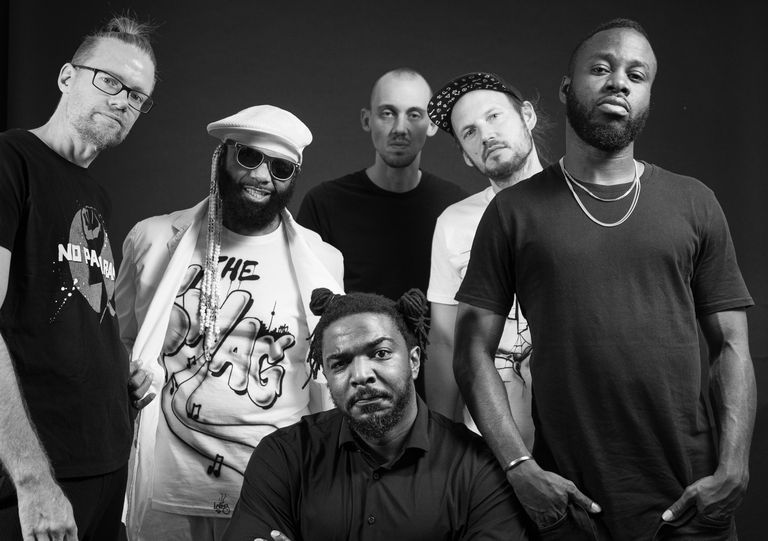 Foto zeigt Band / Artist(s)