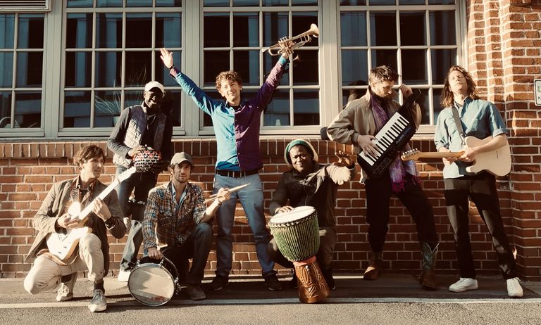 Foto zeigt Band / Artist(s)